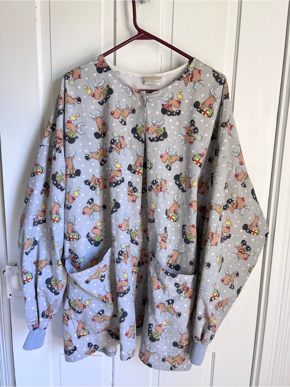 Healthcare Tafford Christmas Light Gray Reindeer Print Scrub Jacket size 3XL - Picture 1 of 6